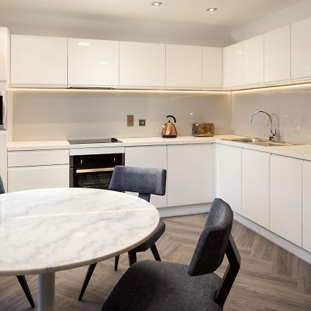 Roomzzz London Stratford Экстерьер фото