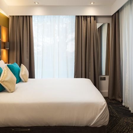 Roomzzz London Stratford Экстерьер фото