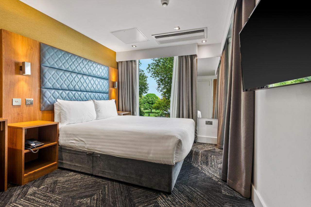 Roomzzz London Stratford Экстерьер фото