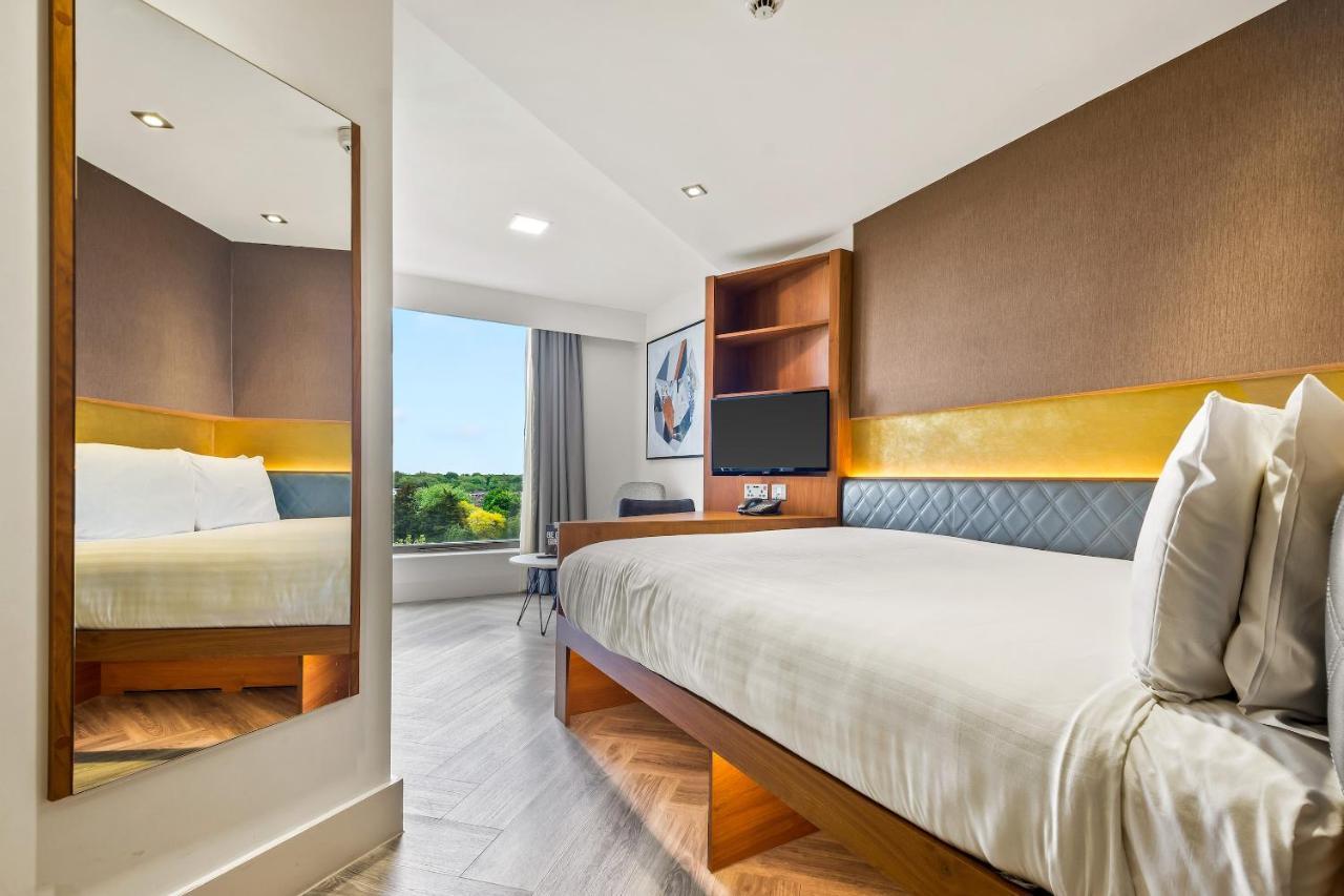 Roomzzz London Stratford Экстерьер фото