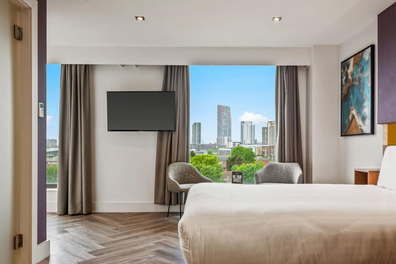 Roomzzz London Stratford Экстерьер фото