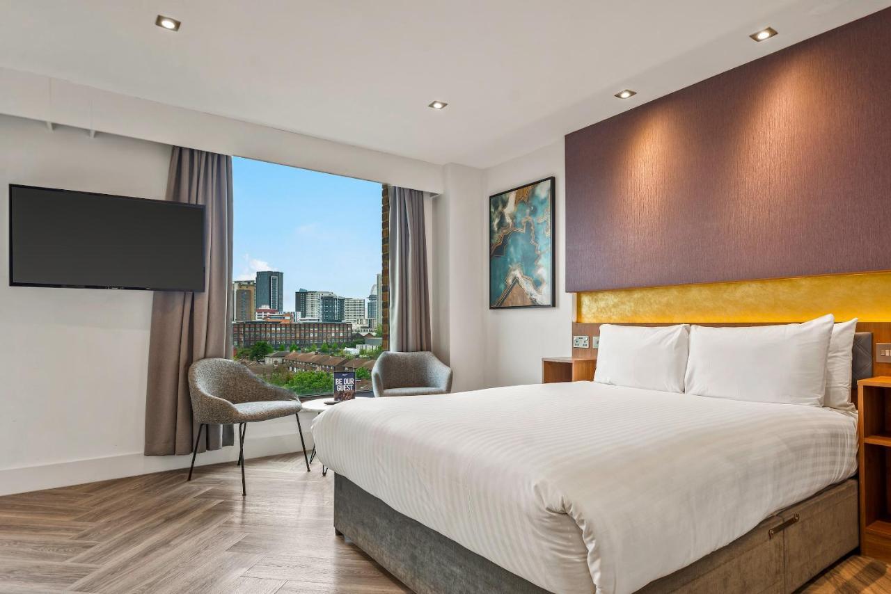 Roomzzz London Stratford Экстерьер фото