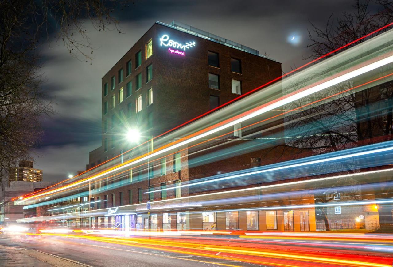 Roomzzz London Stratford Экстерьер фото