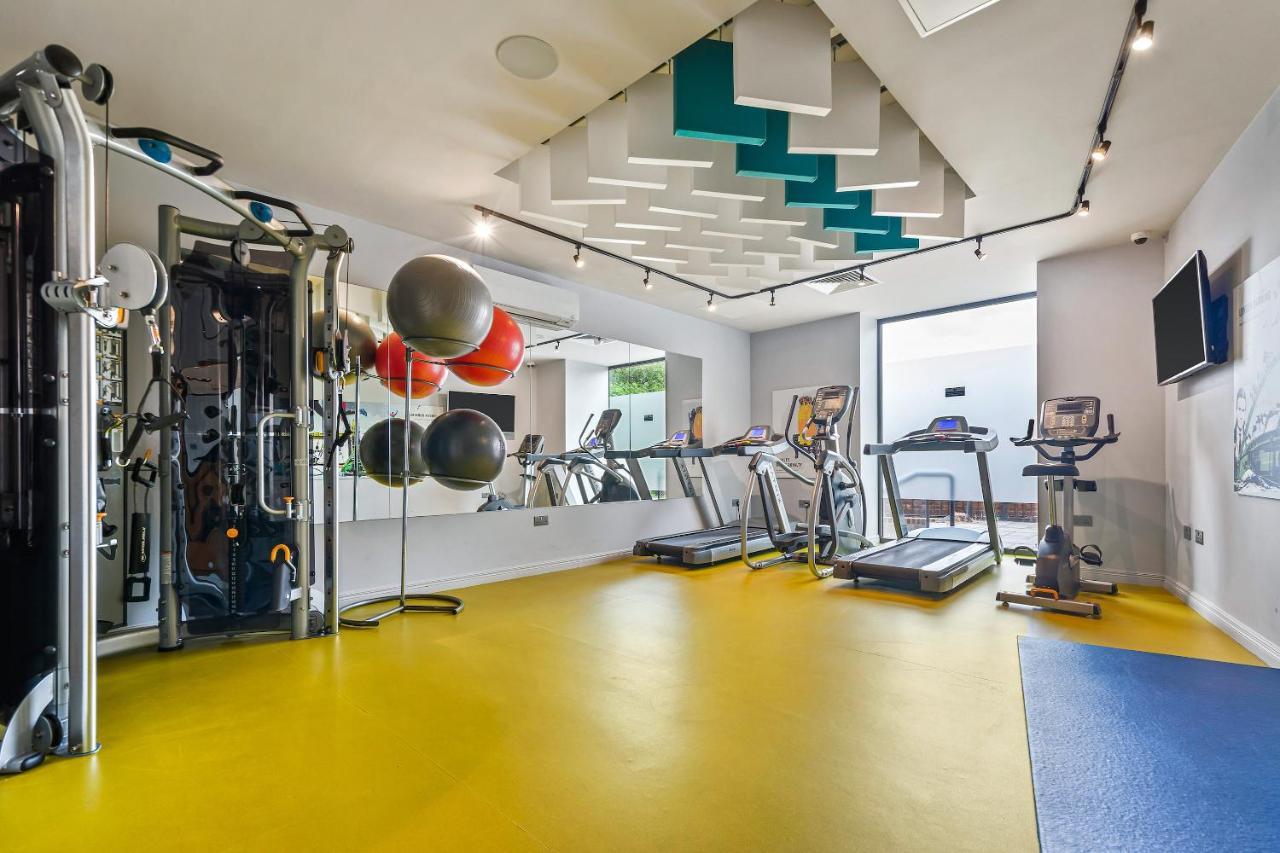 Roomzzz London Stratford Экстерьер фото