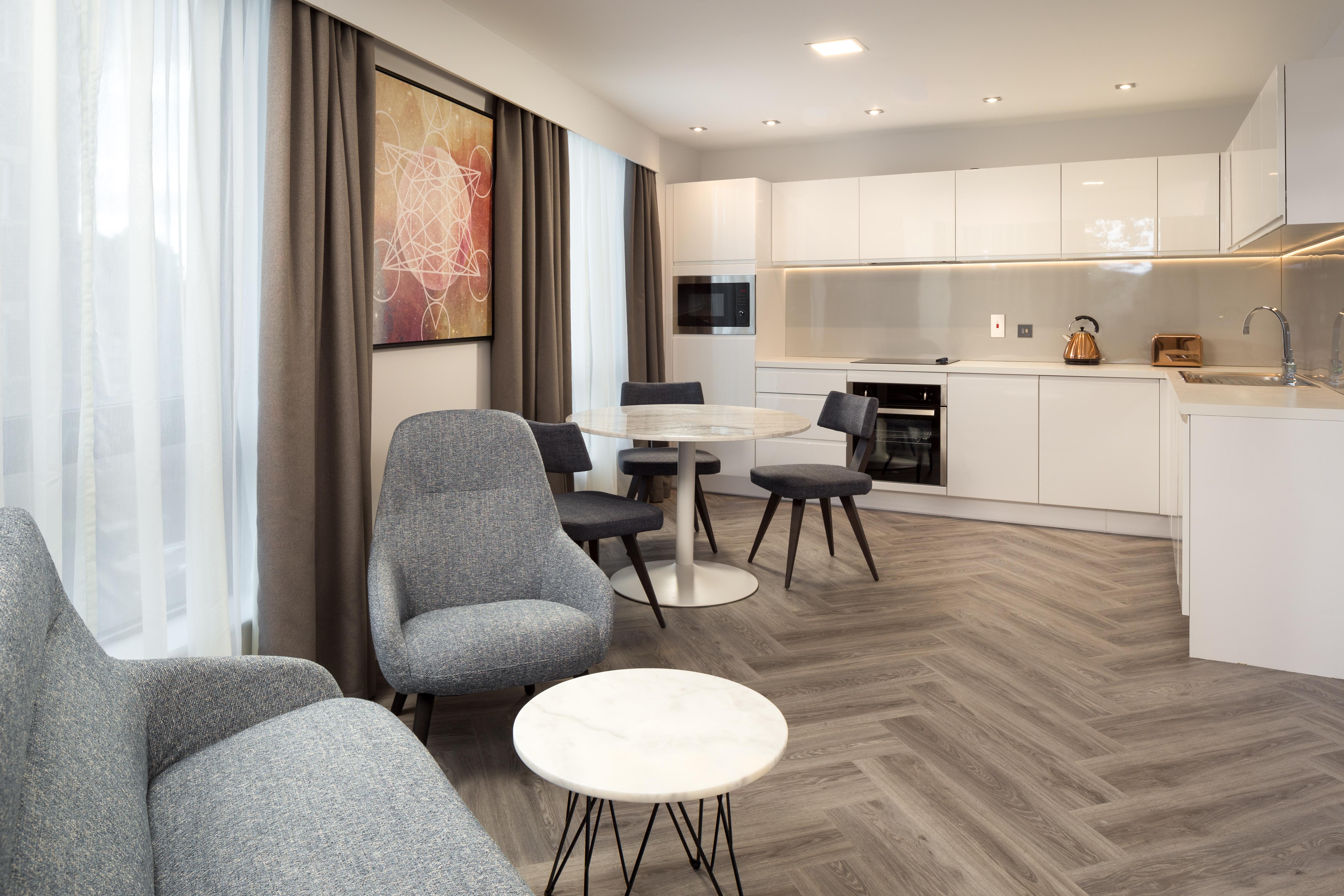 Roomzzz London Stratford Экстерьер фото