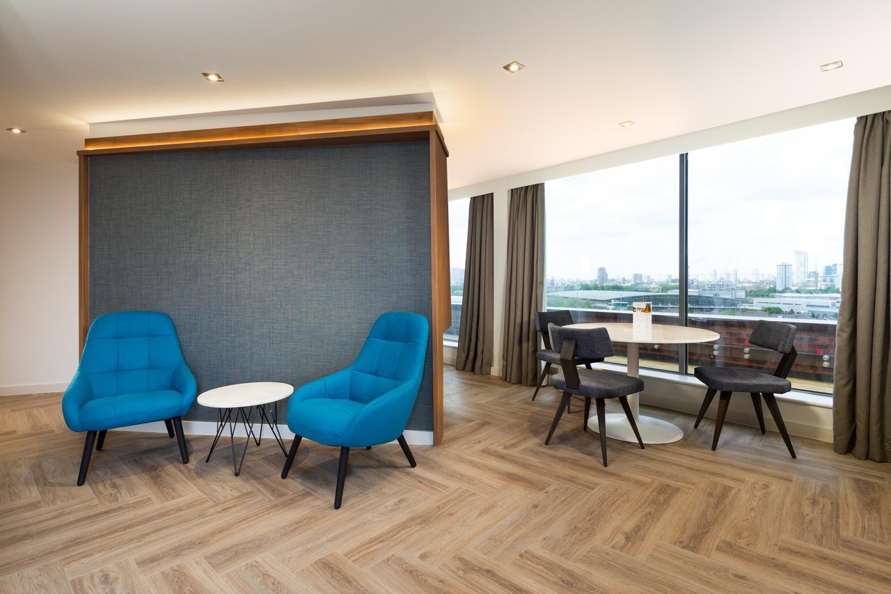 Roomzzz London Stratford Экстерьер фото
