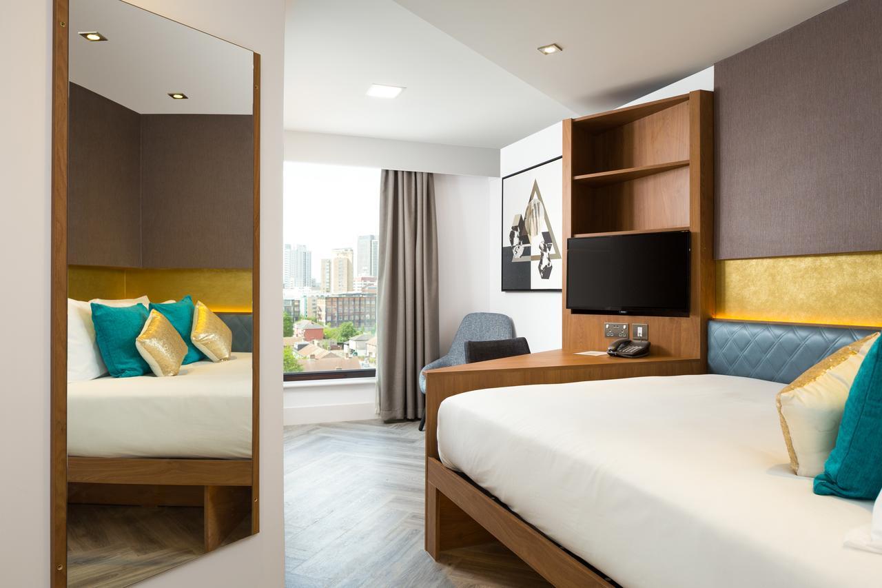 Roomzzz London Stratford Экстерьер фото